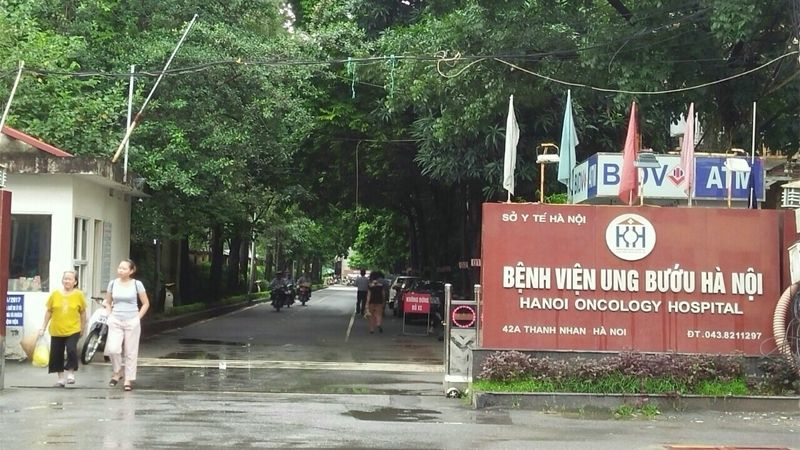Bệnh viện Ung Bướu Hà Nội là bệnh viện tuyến cuối chuyên ngành ung bướu, bệnh viện chuyên khoa hạng I của thành phố.