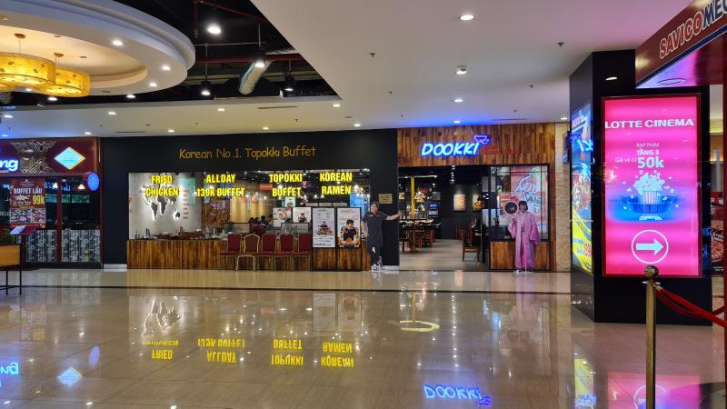 Dookki Việt Nam tự hào là “Đứa con đầu tiên” của Dookki Hàn Quốc tại Việt Nam và là nhà hàng Buffet Topokki đầu tiên tại Việt Nam