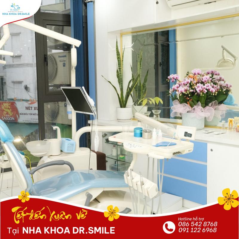 Tại Hà Nội, Nha khoa Dr.Smile là một trong những địa chỉ bọc răng sứ thẩm mỹ uy tín hàng đầu.