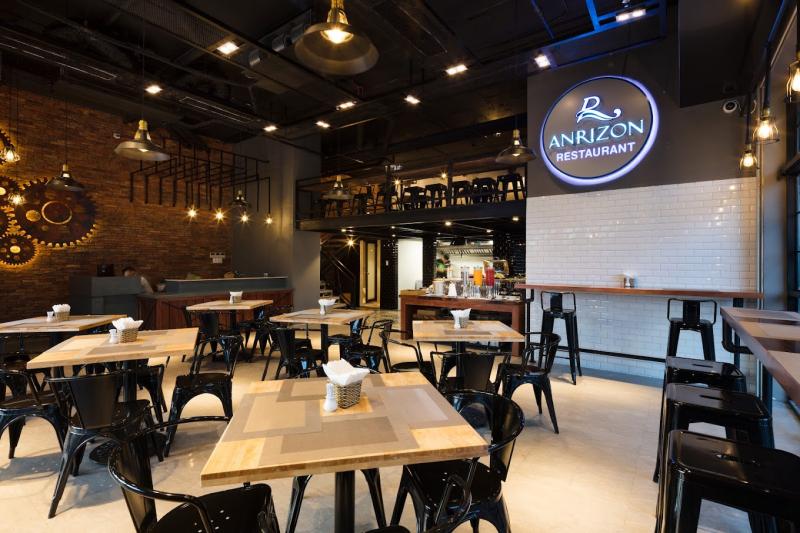 Anrizon Steakhouse là điểm đến lý tưởng cho những thực khách đam mê ẩm thực kiểu Âu với đa dạng món ăn và nêm nếm hợp khẩu vị với cả thực khách Việt Nam lẫn du khách quốc tế