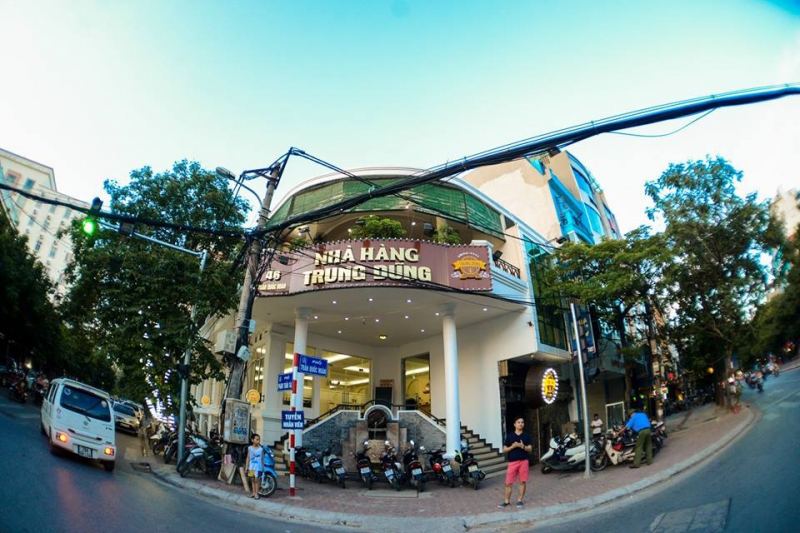 Trải qua hơn 18 năm thành lập và phát triển, công ty TNHH Trung Dũng tự hào là một trong những công ty sở hữu hệ thống nhà hàng ẩm thực uy tín và chất lượng của quận Cầu Giấy, Hà Nội.