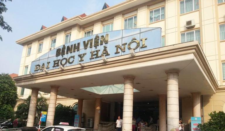 Bệnh viện Đại học Y Hà Nội được đông đảo người dân tin tưởng đến khám và điều trị bệnh về viêm gan B