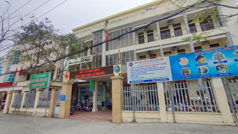 Bệnh Viện Y Học Cổ Truyền Ninh Bình là bệnh viện tuyến tỉnh, chuyên khoa về y học cổ truyền với quy mô hơn 130 giường bệnh.