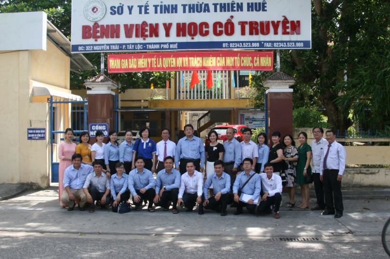 Bệnh viện Y học cổ truyền Thừa Thiên Huế là bệnh viện chuyên khoa kết hợp Y học cổ truyền với Y học hiện đại