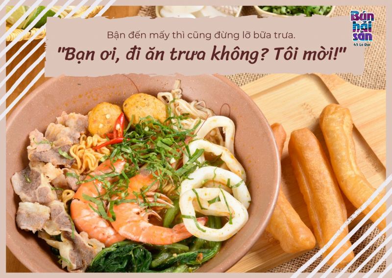 Bún ở đây có nước xốt Tomyum Kung - một mùi đặc trưng của Thái mà bạn khó có thể tìm thấy ở một quán bún nào khác. Vị chua thanh thanh hòa cùng vị cay tê tê nơi đầu lưỡi. Quán cũng bán riêng phần nước xốt đặc biệt này, bạn có thể mua về để có thể ăn khi mà nhớ hương vị của bún hải sản.