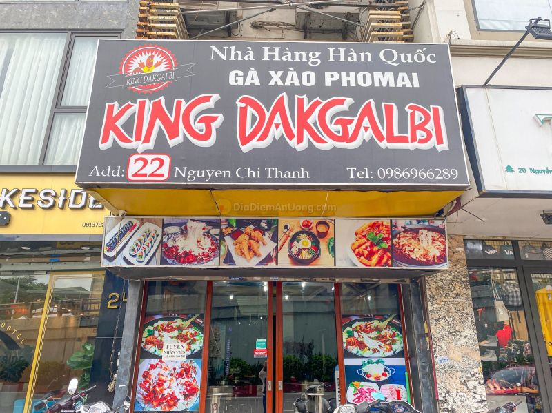 Gà rút xương sốt chua ngọt phô mai, với món ăn này thì không thể không kể đến nhà hàng đồ ăn Hàn Quốc King Dakgalbi.