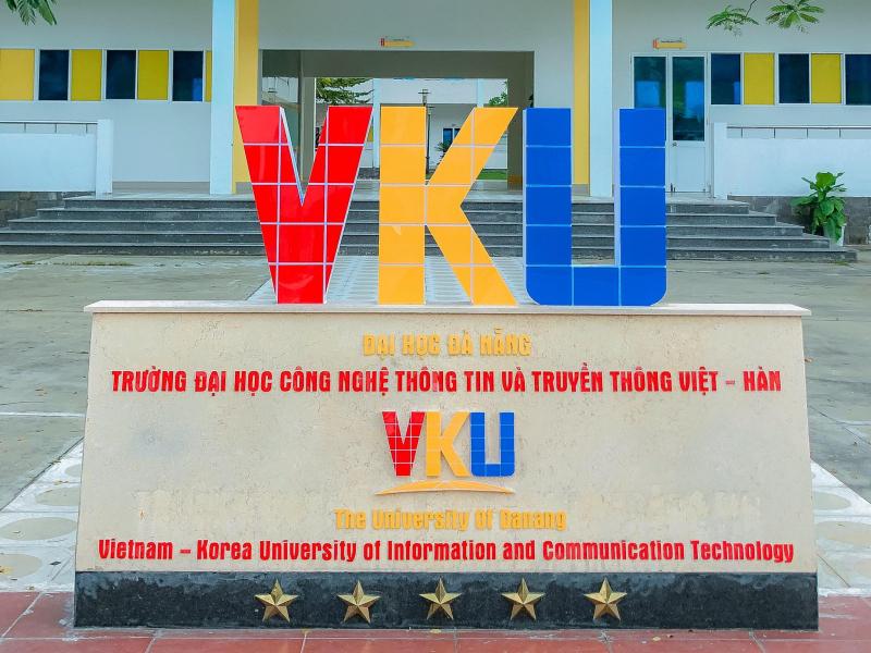 Đại học Công nghệ Thông tin và Truyền thông Việt – Hàn