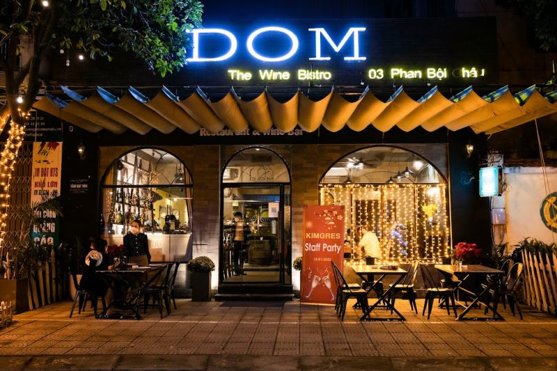 Đến DOM - The Wine Bistro bạn sẽ được thưởng thức những món Beefsteak thật ngon với hương vị độc đáo, giá cả phải chăng