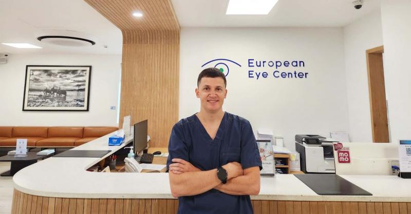 Bác sĩ Artem chuyên phẫu thuật các tật khúc xạ như cận thị, loạn thị và viễn thị