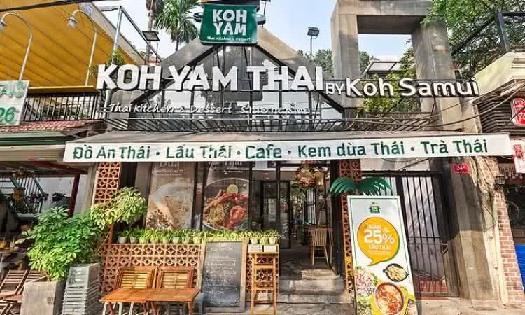 Bếp Thái Koh Yam là một góc nhỏ rộn ràng nơi bạn cảm nhận trọn vẹn sự tinh tế của một châu Á hiện đại qua hương sắc Thái Lan đầy cá tính