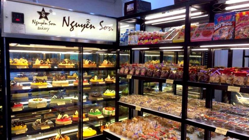 Nguyễn Sơn Bakery