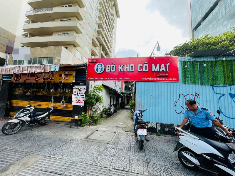 Bò Kho Cô Mai - Since 1984 là thương hiệu nhà hàng đã quá quen nhớ đối với những thực khách yêu thích món bò kho truyền thống hơn 35 năm.