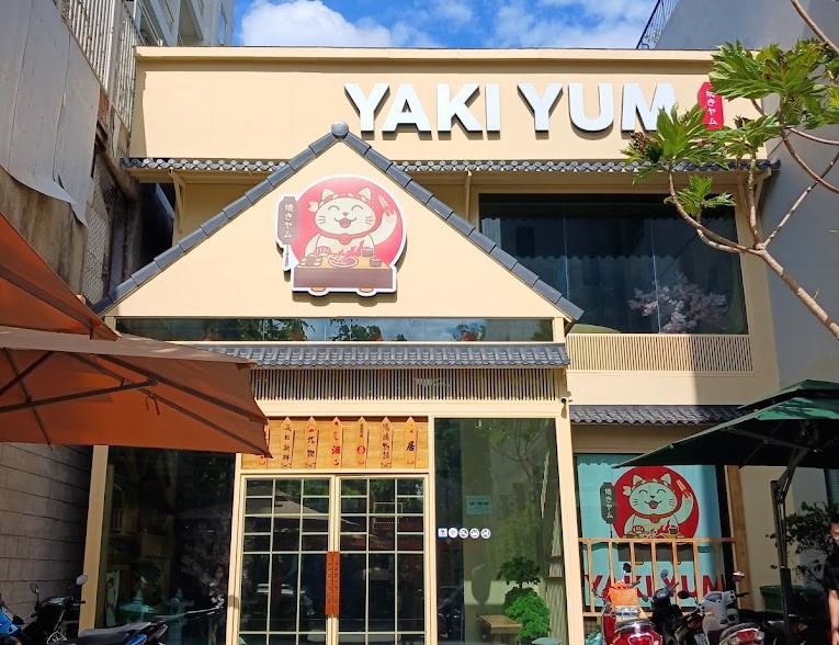 Yaki Yum Sushi & BBQ Buffet còn là nơi lý tưởng để gặp gỡ bạn bè, chiêu đãi đối tác, họp mặt gia đình