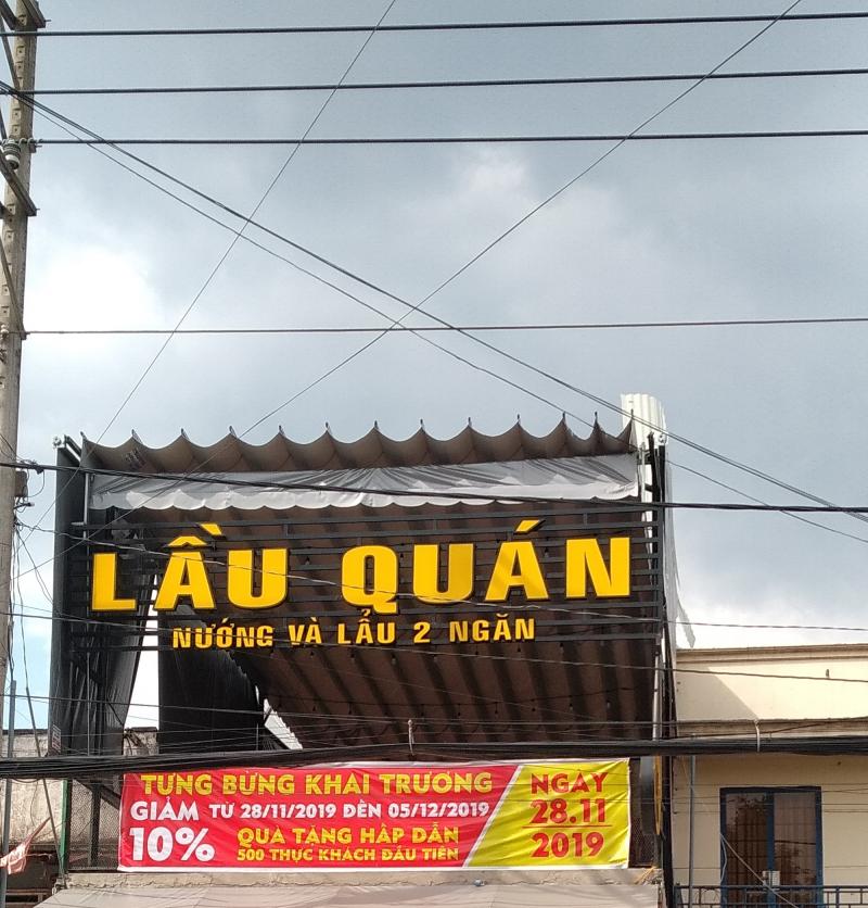 Nhắc đến những nhà hàng ăn ngon nhất tại Nhơn Trạch, Đồng Nai, cái tên đầu tiên nhận được sự tin tưởng của người dân địa phương cũng như du khách đến đây chính là Lẩu Quán