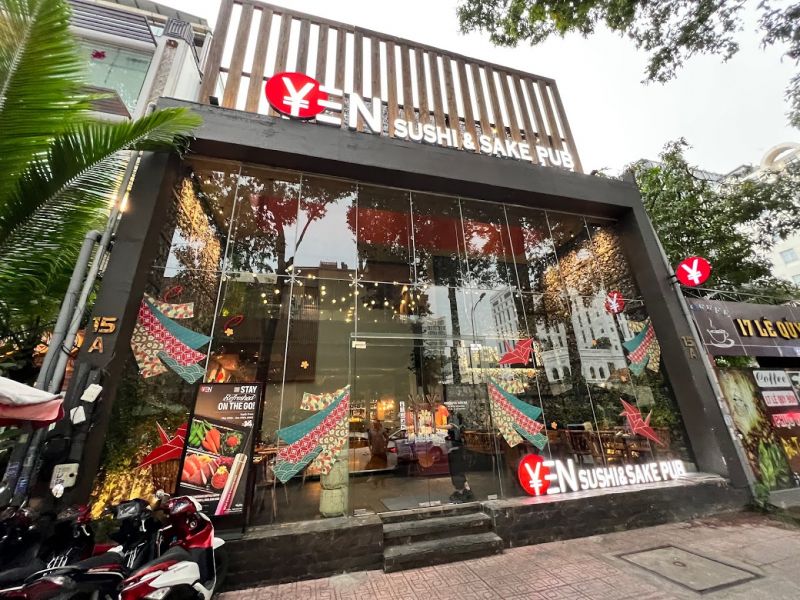 Yen Sushi Sake Pub được thực khách yêu thích bởi không gian bài trí độc đáo và đặc sắc