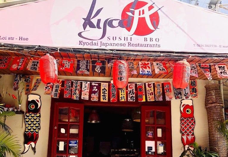 Kyodai Japanese Restaurant nhiều năm qua nhà hàng phục vụ khách hàng với các món ăn đặc trưng xứ sở hoa anh Đào Nhật Bản