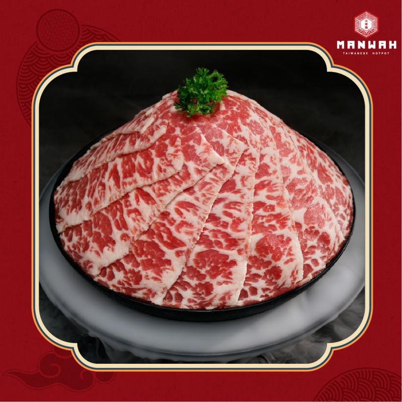Thịt bò Mỹ mềm thơm, béo ngậy, là món nhúng lẩu được nhiều người yêu thích.