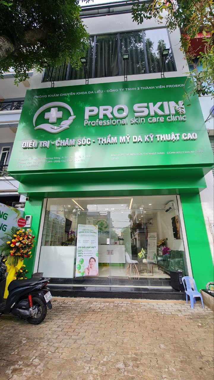 Là phòng khám chuyên khoa da liễu và thẩm mỹ da kỹ thuật cao, PRO SKIN cung cấp giải pháp toàn diện từ điều trị hiệu quả các bệnh da liễu đến chăm sóc, làm đẹp da, thẩm mỹ da