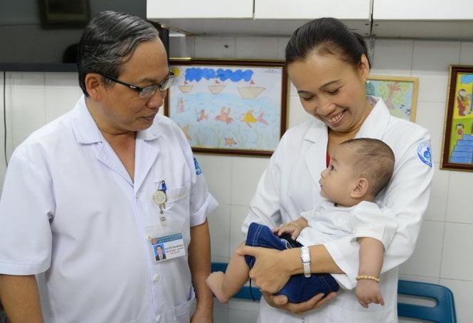 Phòng khám Nội Nhi – BS. Đặng Thị Thúy Ninh cung cấp các dịch vụ khám, chẩn đoán, điều trị nội khoa cho trẻ 
