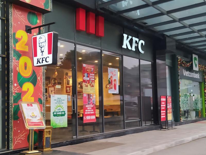 KFC là một địa chỉ bán đồ ăn nhanh được các bạn trẻ yêu thích từ vị trí đến các món ăn mà nhà hàng cung cấp