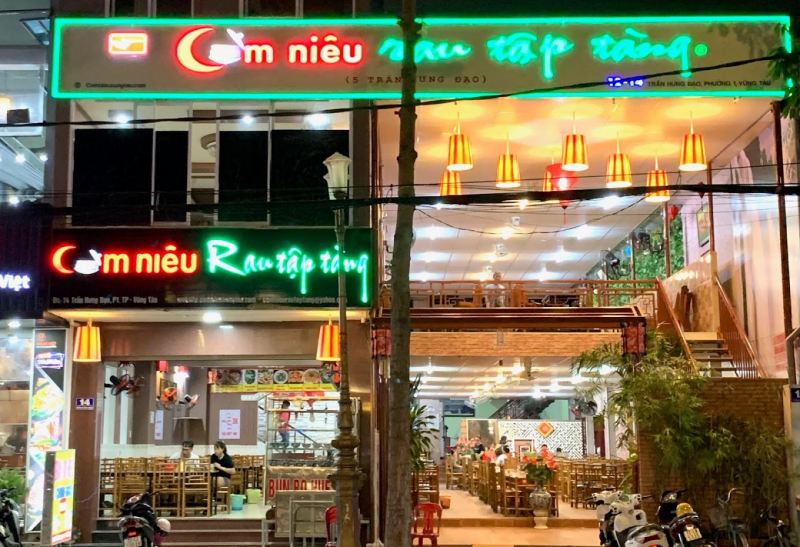 Cơm Niêu Rau Tập Tàng cũng là một địa điểm lý tưởng mà dân văn phòng tại khu vực phường 1, TP. Vũng Tàu lựa chọn để ăn trưa