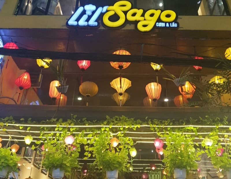 Có một Sài Gòn thu nhỏ đúng như tên gọi Lil' Sago Cơm & Lẩu với đầy đủ những cung bậc của gia vị, những món ngon tinh túy hội tụ