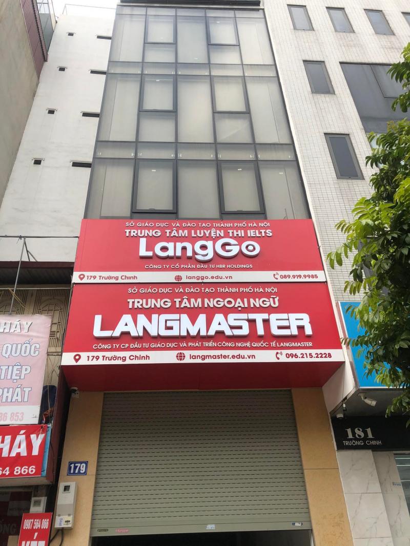 Tiếng Anh giao tiếp Langmaster, quận Thanh Xuân