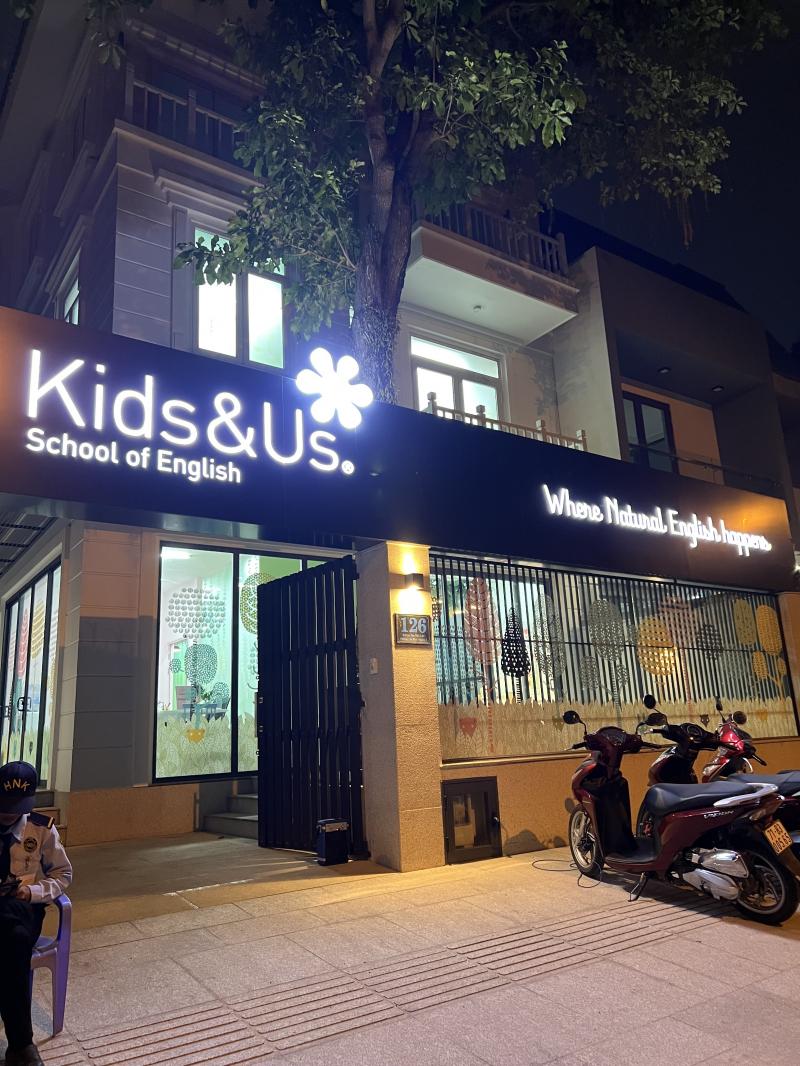 Kids&Us School of English - Cao Đức Lân (An Phú)