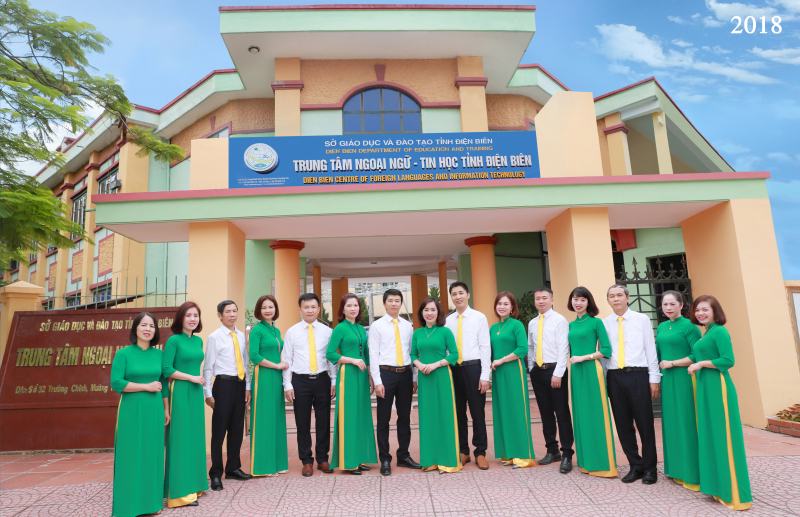 Trung tâm Ngoại ngữ - Tin học tỉnh Điện Biên