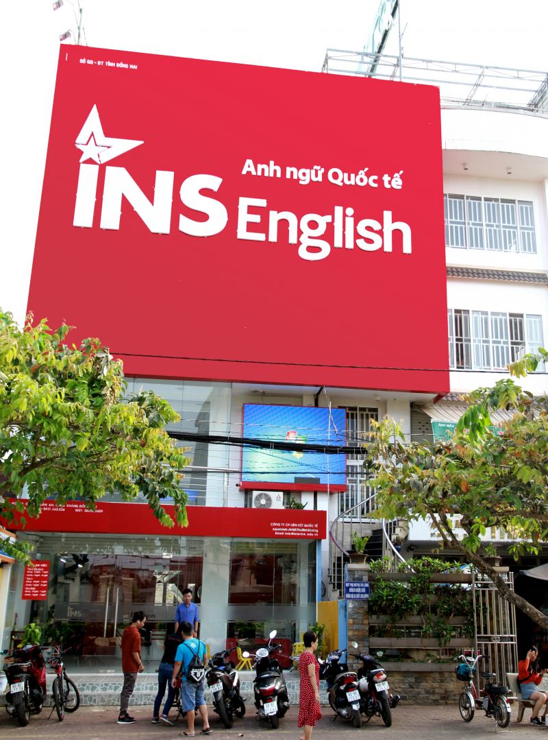 INS English - Long Khánh