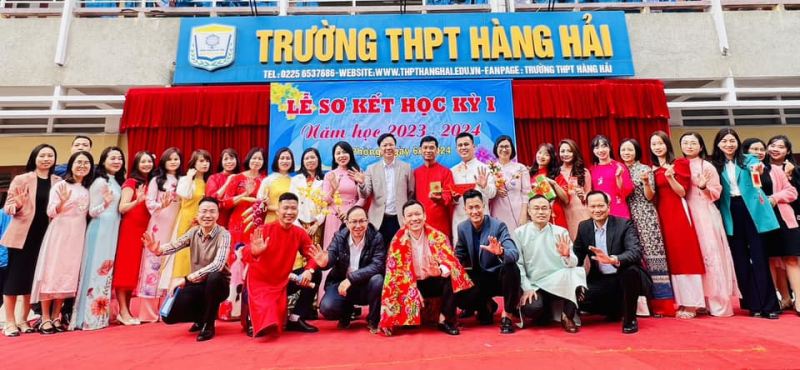 Trường THPT Hàng Hải