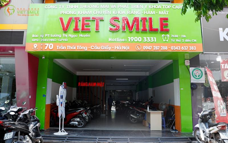 Nha khoa Việt Smile là một trong những địa chỉ được nhiều người dân tin tưởng chọn lựa để tẩy trắng răng tại quận Cầu Giấy.