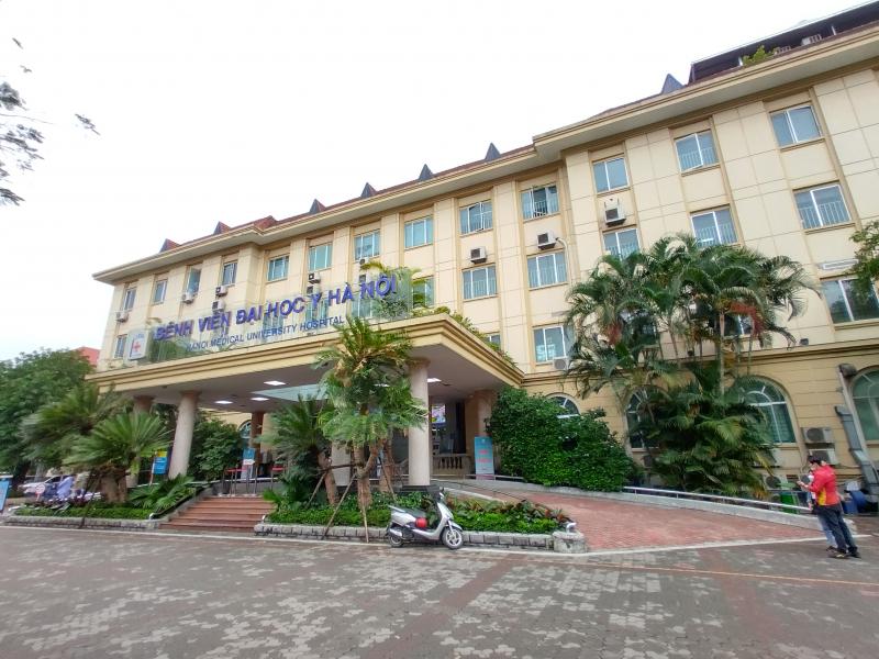 Bệnh viện Y Hà Nội là một trong những bệnh viện được nhiều người dân tin tưởng đến thăm khám.