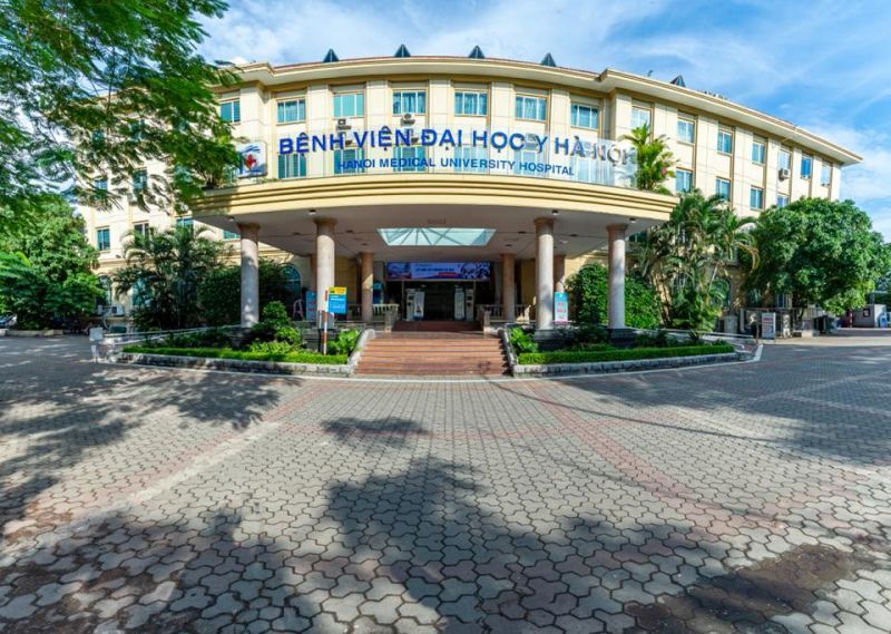 Khoa Ngoại – Bệnh viện đại học Y Hà Nội một trong những địa chỉ hàng đầu để người dân lựa chọn thăm khám đau thần kinh tọa
