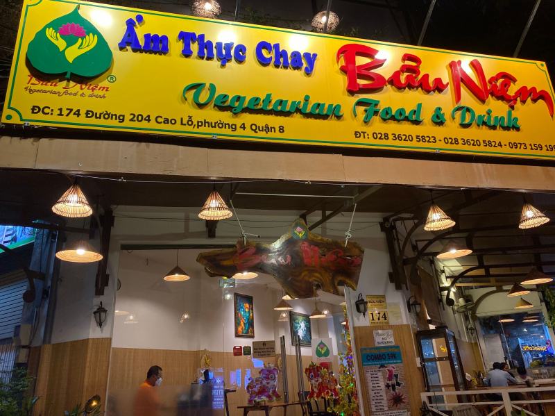 Quán Chay Bửu Niệm là một nhà hàng chay chiếm được nhiều tình cảm của thực khách thích món chay.