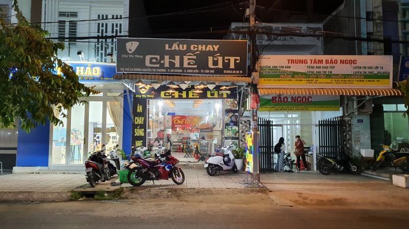 Một trong những quán lẩu chay ngon tại Cần Thơ chính là thương hiệu Lẩu Chay Chế Út.