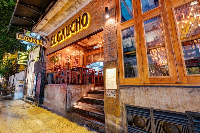 El Gaucho Steakhouse là nhà hàng, được mệnh danh là nhà hàng chuyên về các món Steak ngon nhất nhìn tại TP HCM