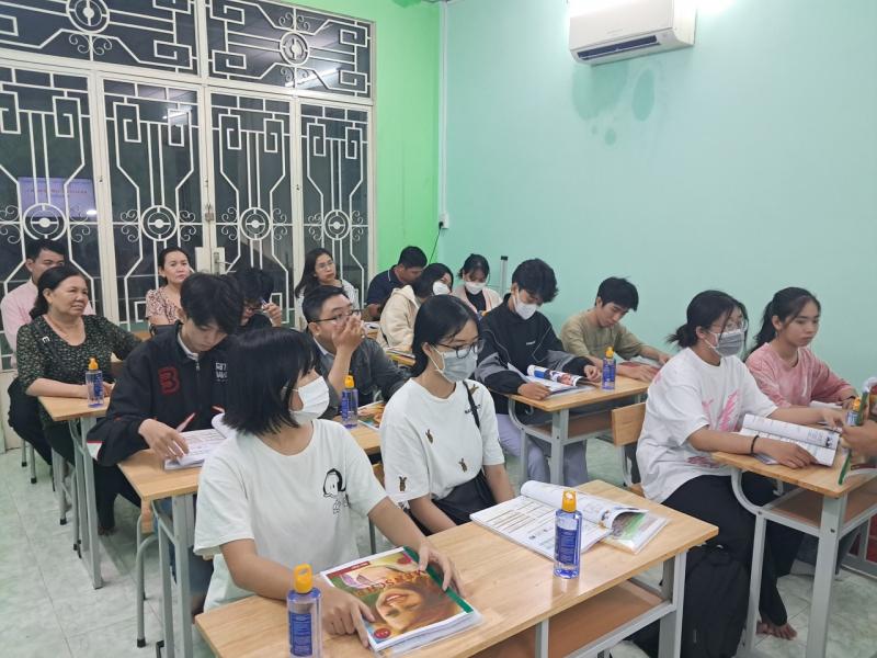 Lớp học tại Trung tâm ngoại ngữ Nhật Hàn Cần Thơ