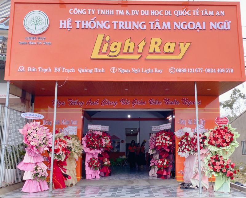 Trung Tâm Ngoại Ngữ Light Ray - Đức Trạch