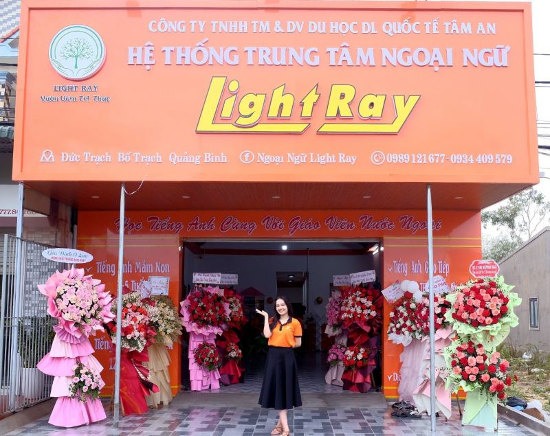 Trung Tâm Ngoại Ngữ Light Ray