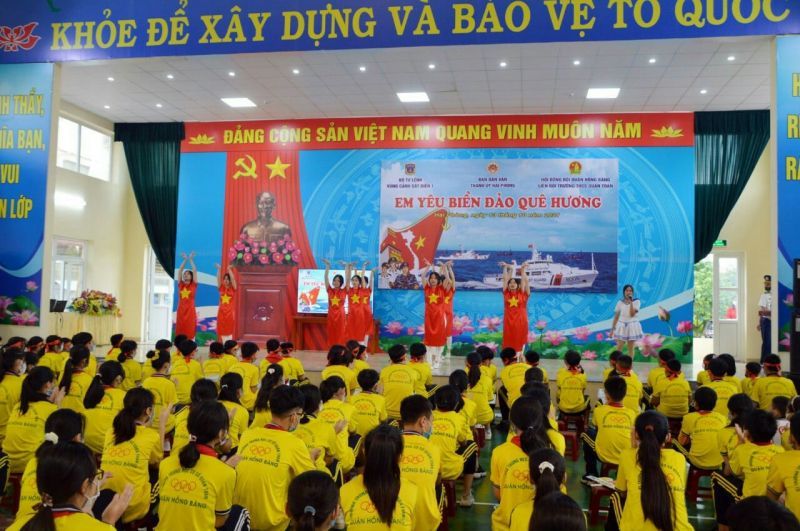 Trường THCS Quán Toan
