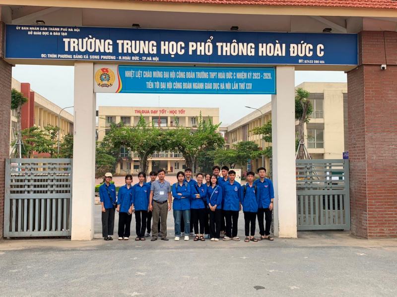 Trường THPT Hoài Đức C