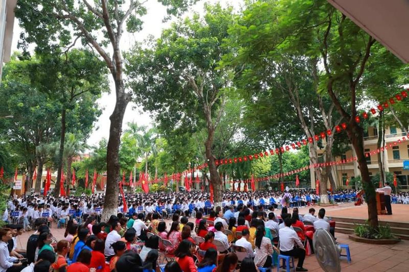 Trường THPT Phan Huy Chú - Quốc Oai