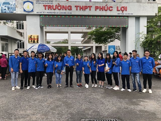 Trường THPT Phúc Lợi